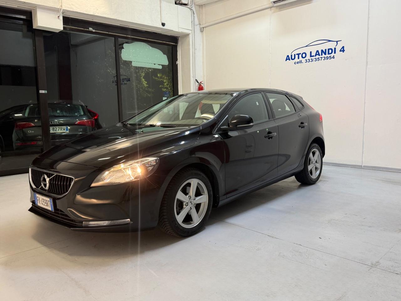Volvo V40 D2 'eco' Momentum