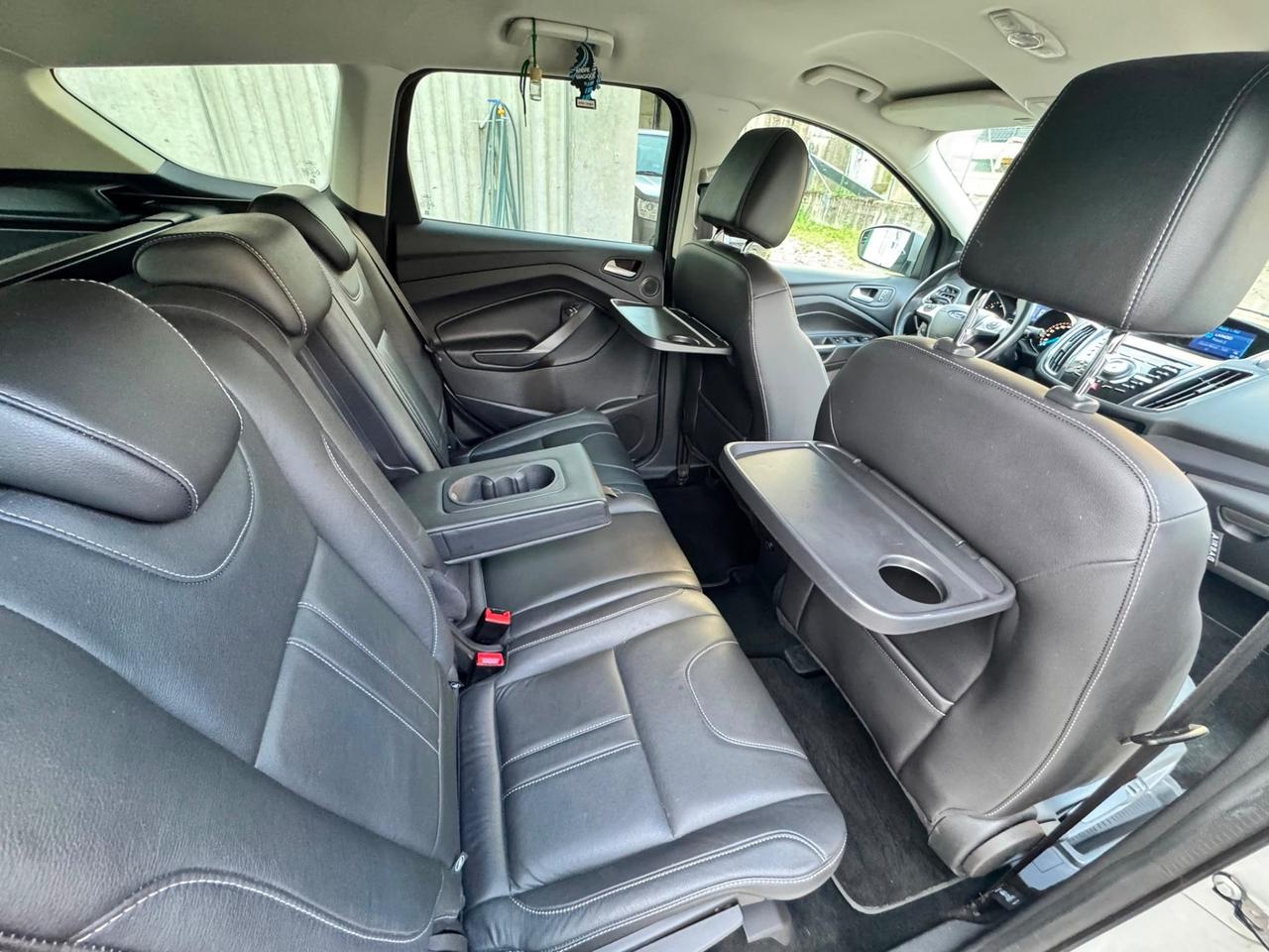 Ford Kuga 2.0 TDCI 163 CV 4WD Powershift Titanium