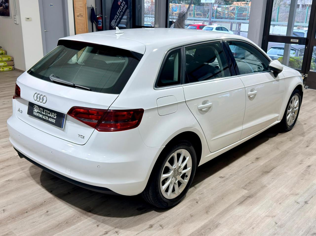 AUDI A3 SPORTBACK 1.6TDI 110CV S-TRONIC