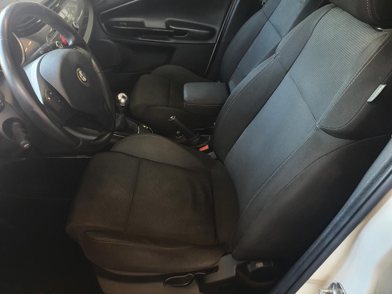 Alfa Romeo Giulietta 1.6 JTDm-2 105 CV Exclusive