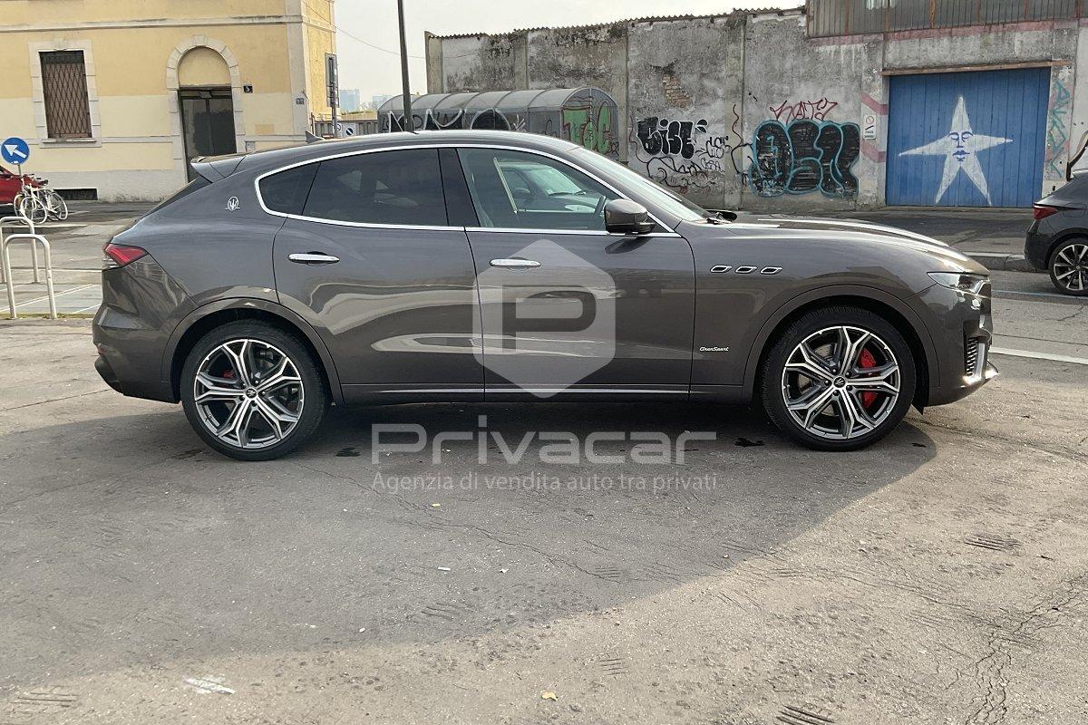 MASERATI Levante V6 Diesel 275 CV AWD Gransport