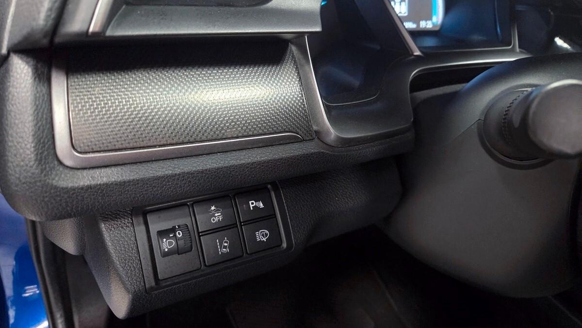 Honda Civic 1.0T 5 porte Executive Premium