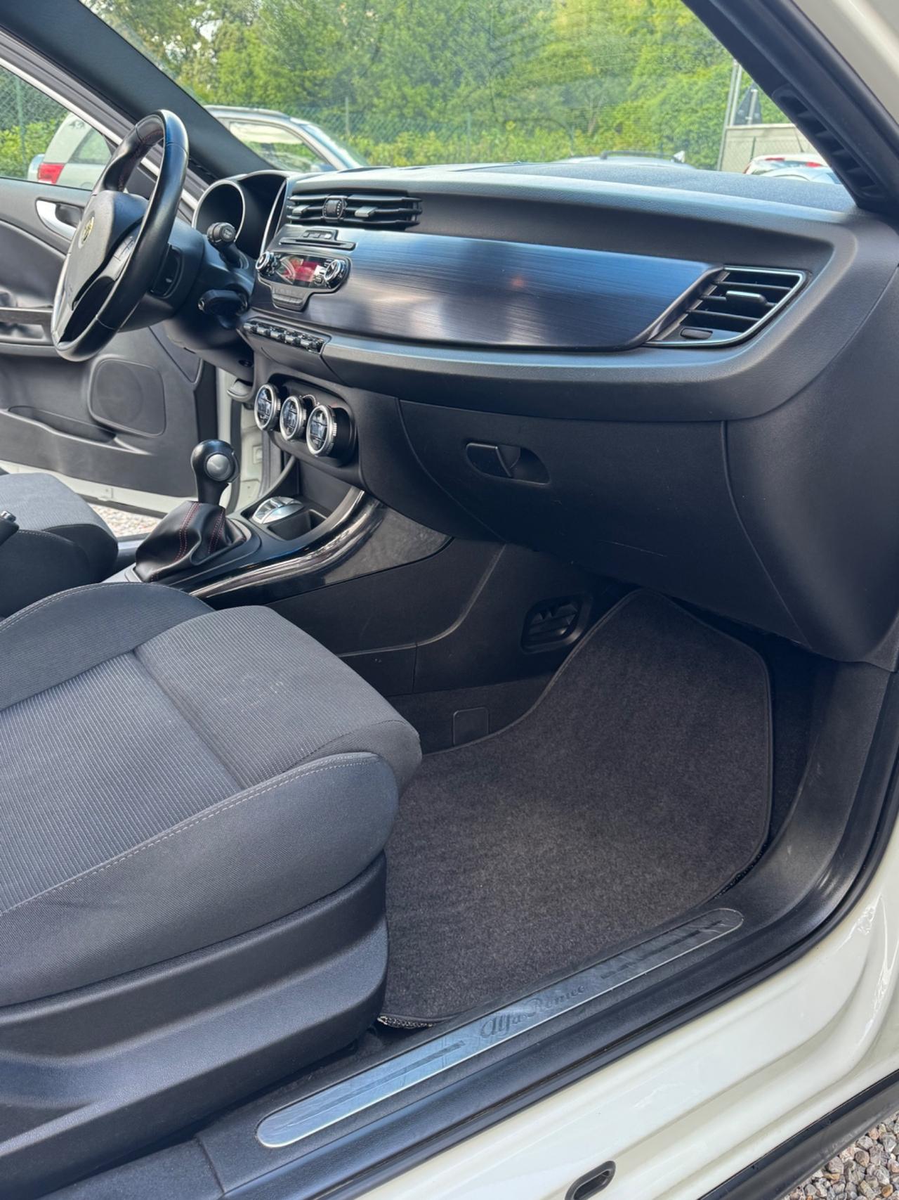 Alfa Romeo Giulietta 1.4 Turbo MultiAir Exclusive