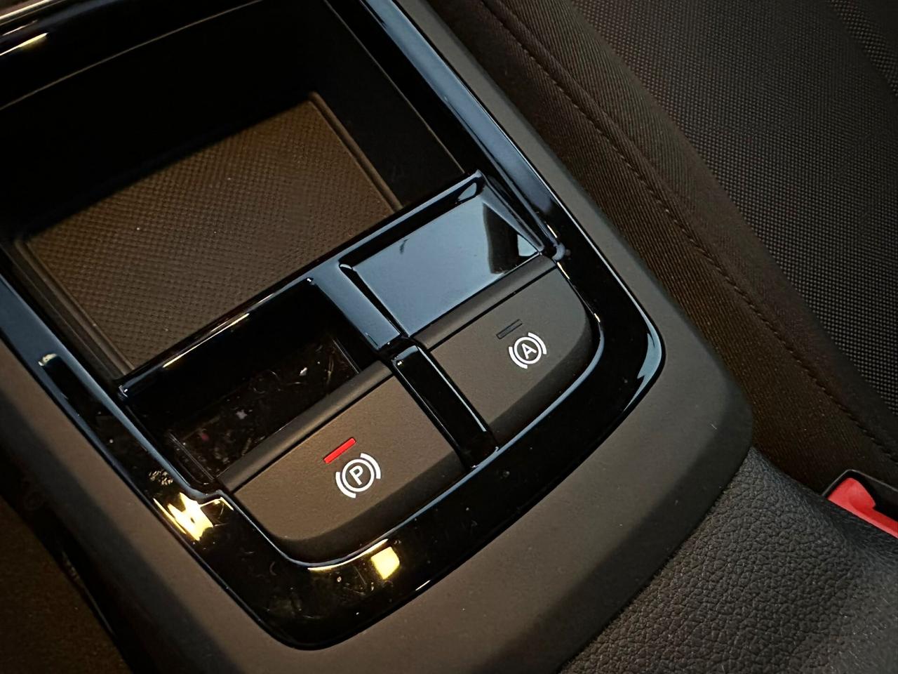 Audi Q2 35 TFSI S tronic Business