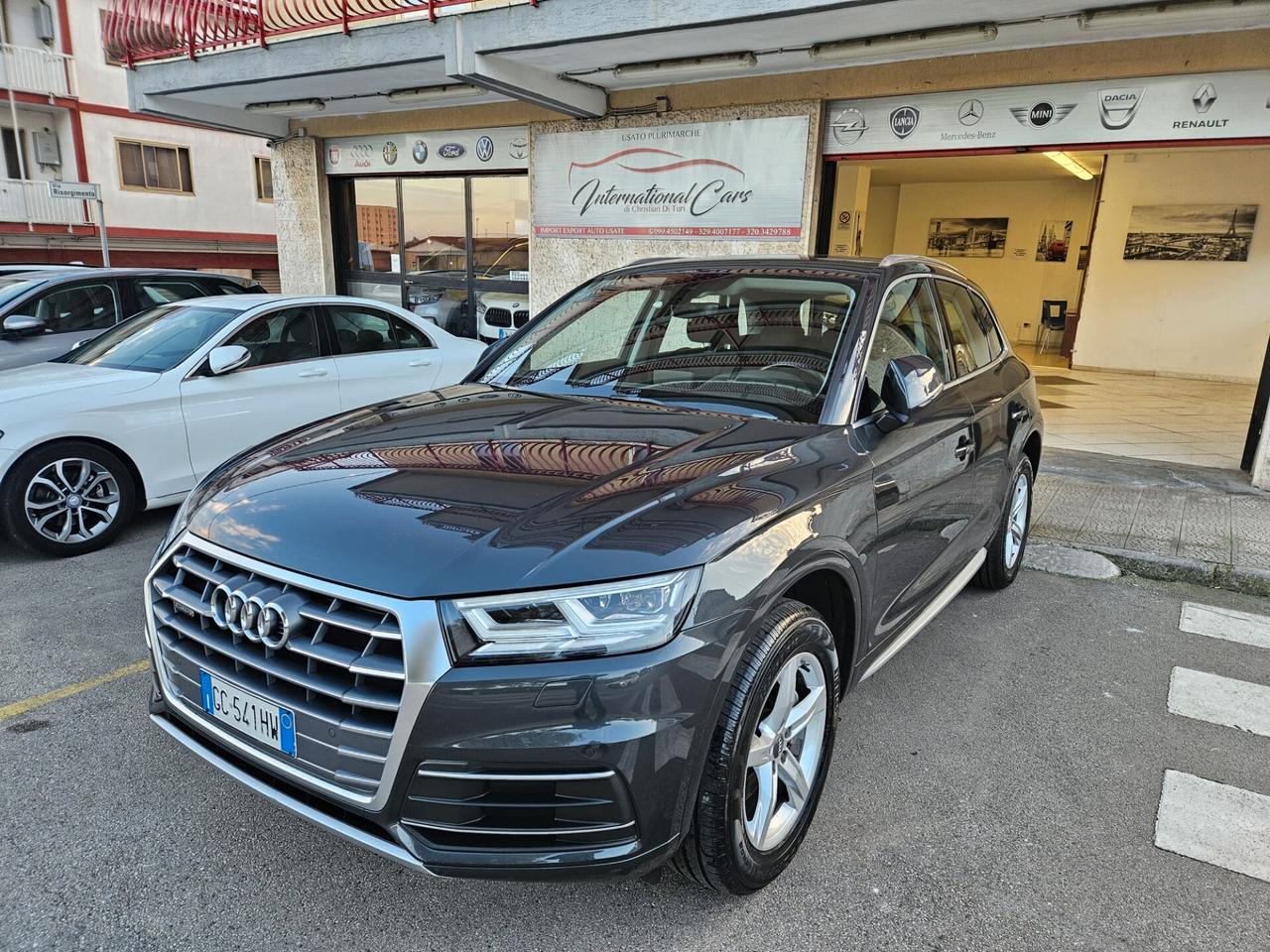 Audi Q5 2.0TDI Quattro 204CV 4x4 IVA ESPOSTA