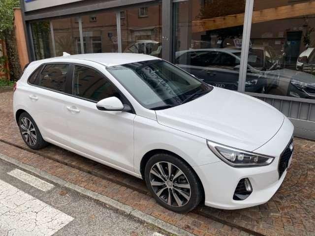 Hyundai i30 1.6 CRDI Business 110cv - Gancio Traino