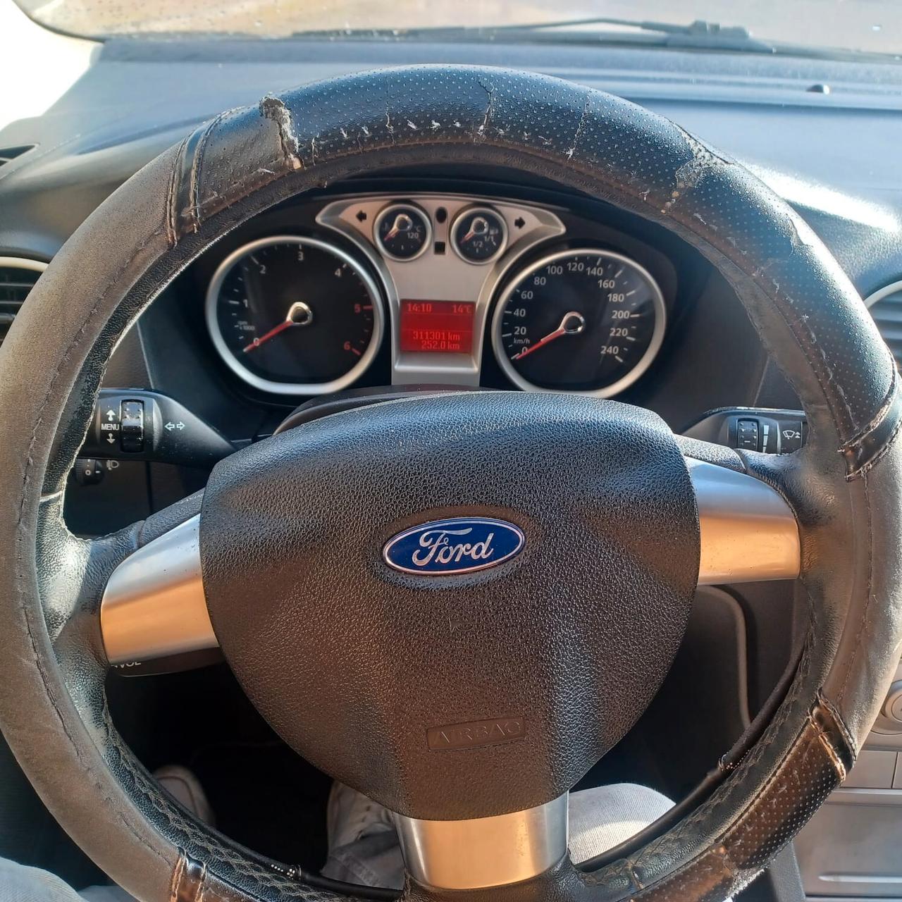 FOCUS 1.6 TDI SW CON MOTORE RIFATTO OTTIMO STATO