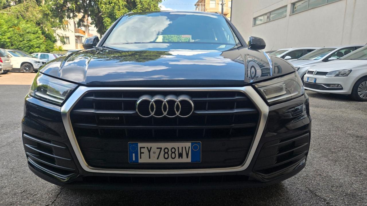 Audi Q5 35 TDI quattro S tronic Business