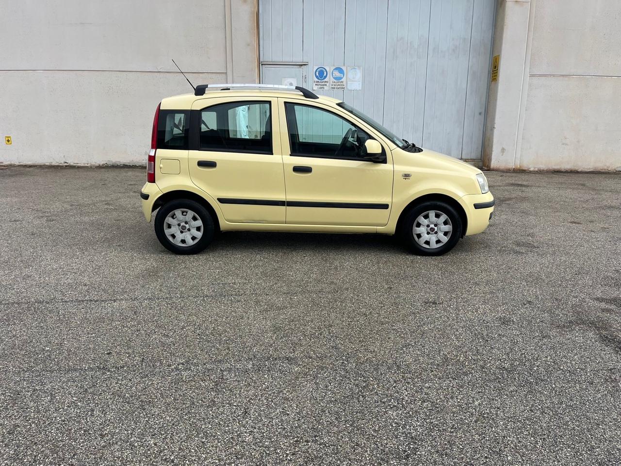 FIAT PANDA 1.2 Emotion