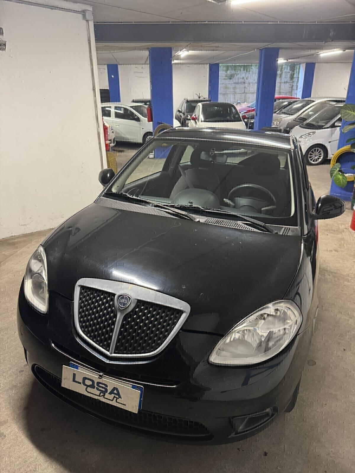 Lancia Ypsilon 1.2 2009 euro 4