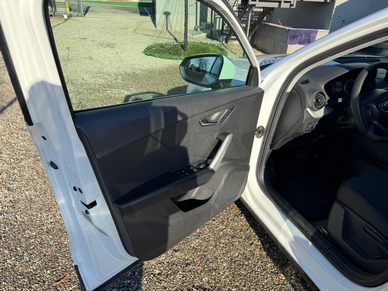 Audi Q2 2.0 TDI quattro S tronic Business