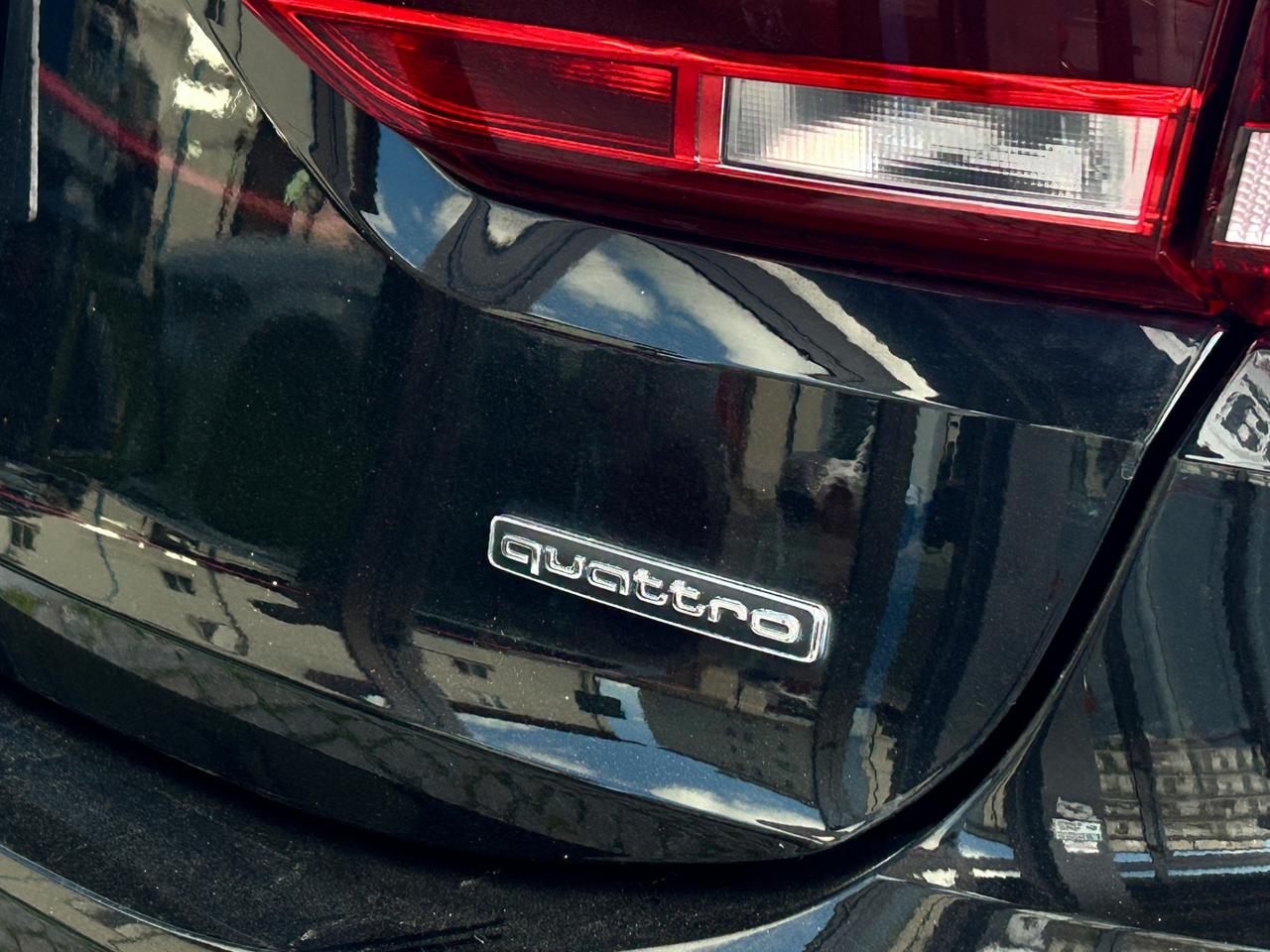Audi Q3 40 TFSI quattro S tronic S line edition