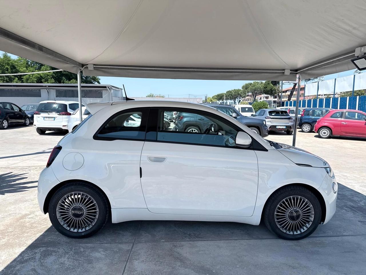 Fiat 500 500e