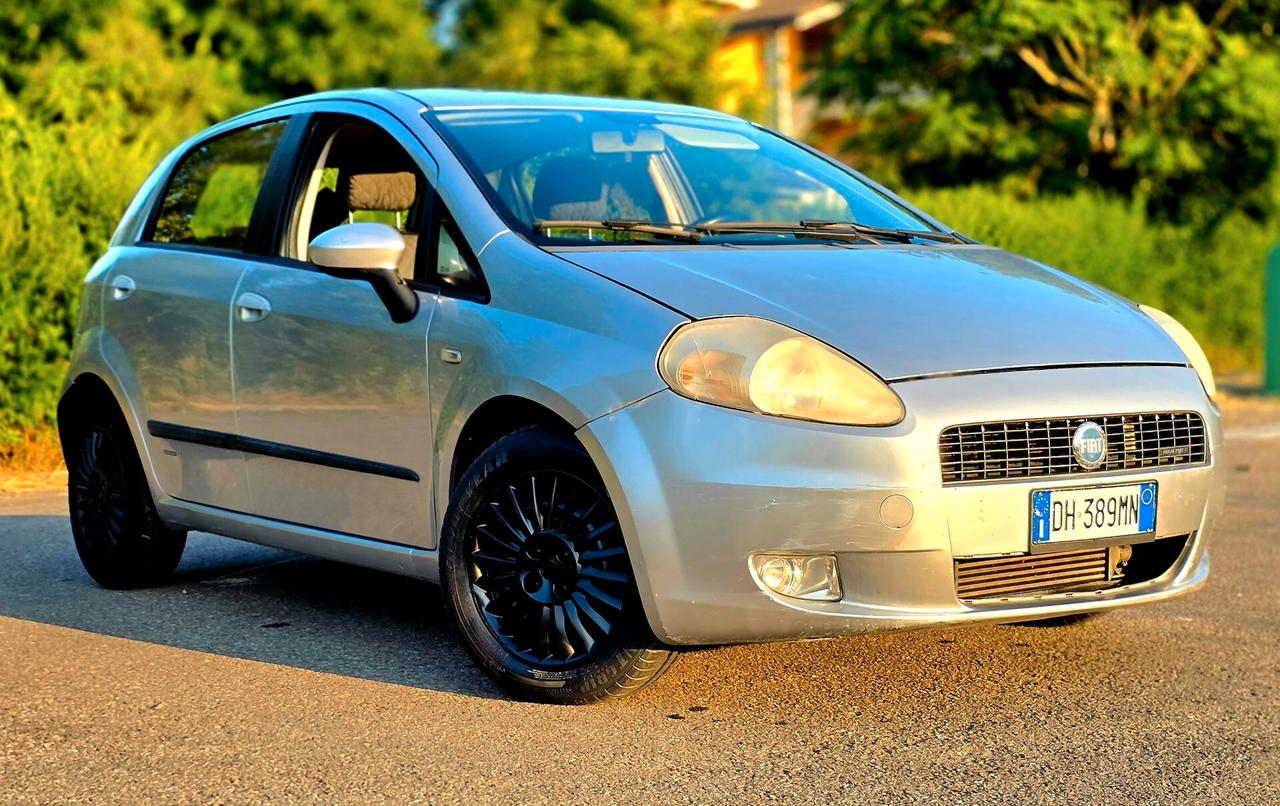 Fiat Grande Punto 1.3 MJT NEOPATENTATI