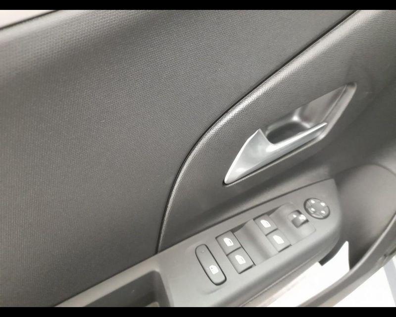 Opel Corsa Nuova YES Hybrid 110CV DTC6