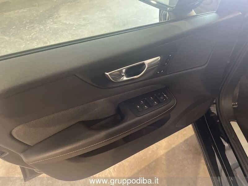Volvo V60 II 2019 Diesel 2.0 b4 R-Design auto