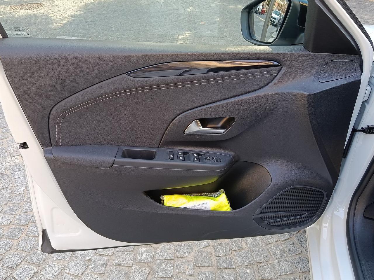 Opel Corsa 1.2 Desing&Tech GPL #6776