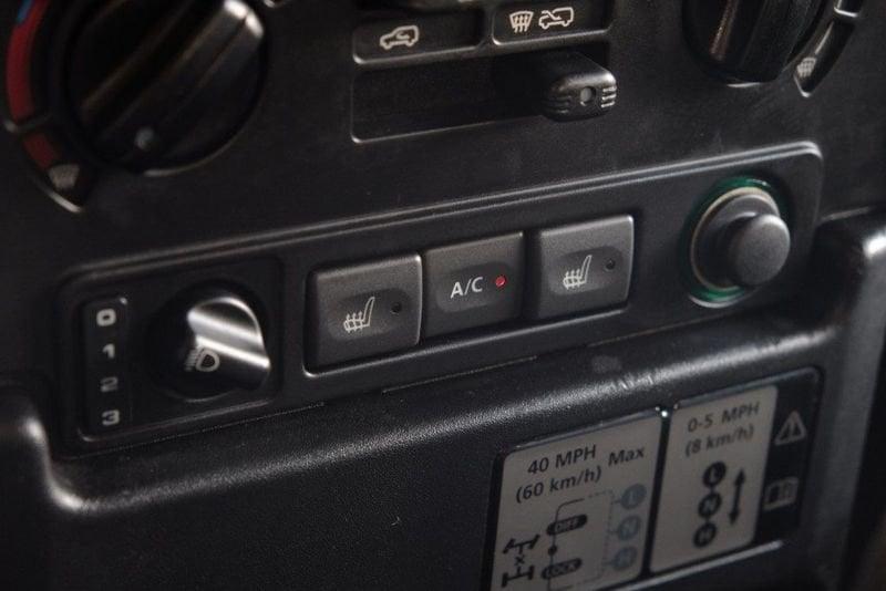 Land Rover Defender 110 2.4 TD4 Station Wagon SE NERO OPACO