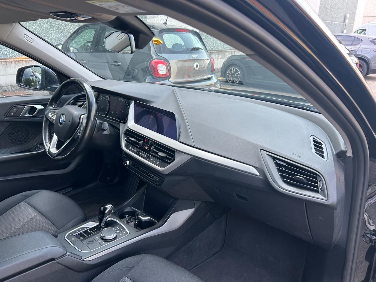 Bmw 116d Automatica – IVA Esposta Navi LED 2021