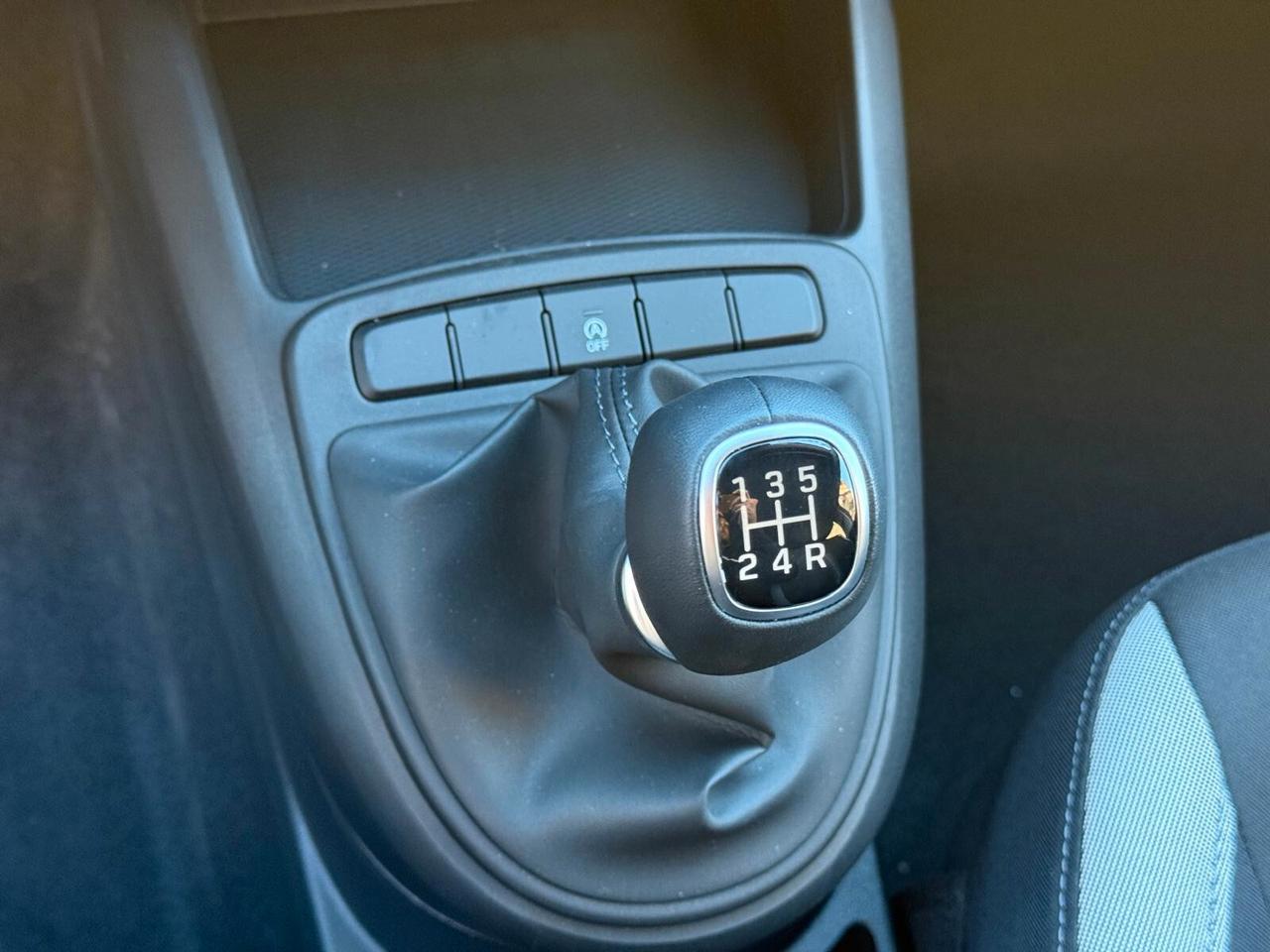 Hyundai i10 1.0 GPL DI SERIE KM0 UNICA!