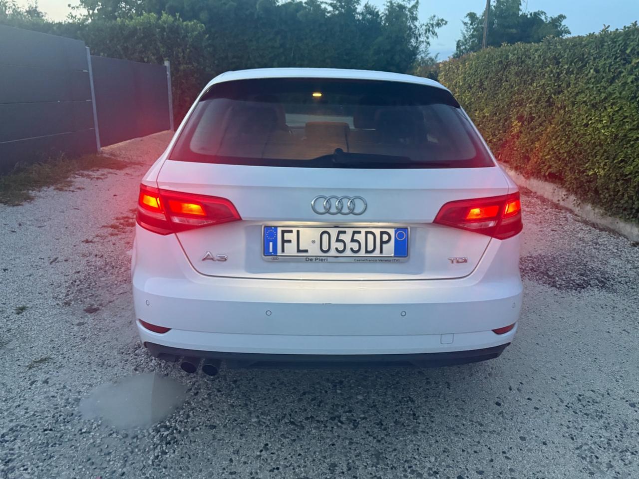 Audi A3 SPB 2.0 TDI S tronic Sport