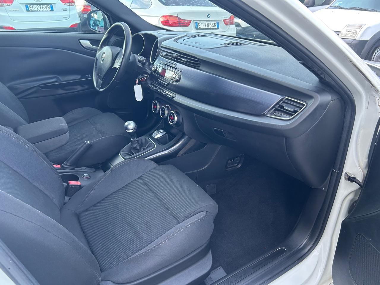 Alfa Romeo Giulietta 1.6 JTDm-2 105 CV Exclusive