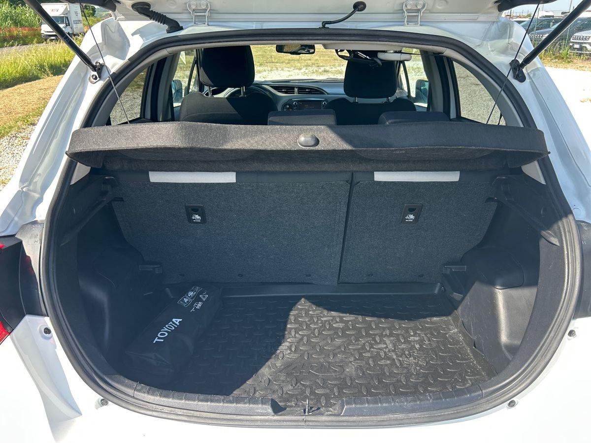 TOYOTA Yaris 3ª serie - Yaris 1.5 Hybrid 5 porte Active