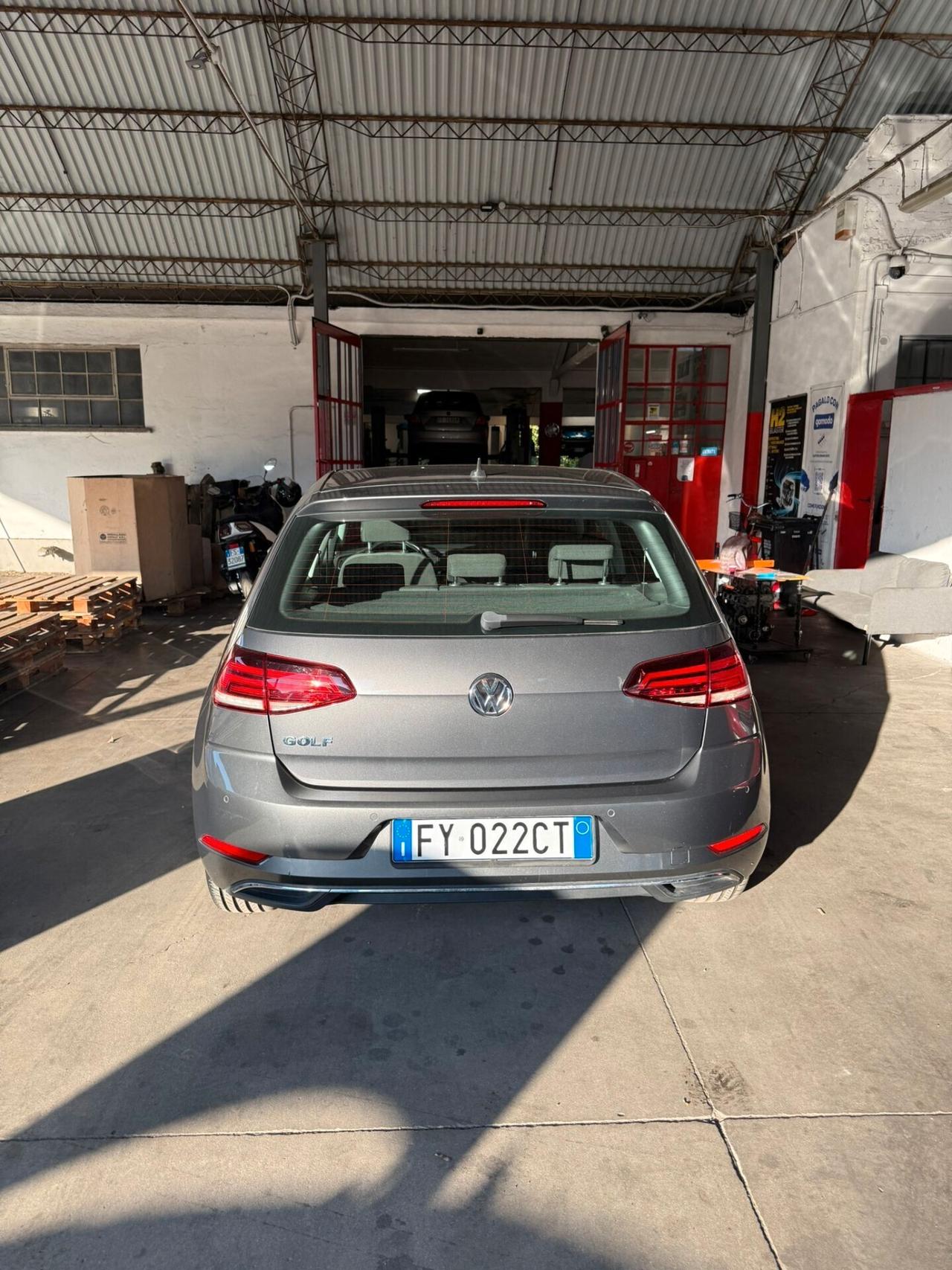 Volkswagen Golf 1.6 TDI 115 CV 5p. Business BlueMotion Technology