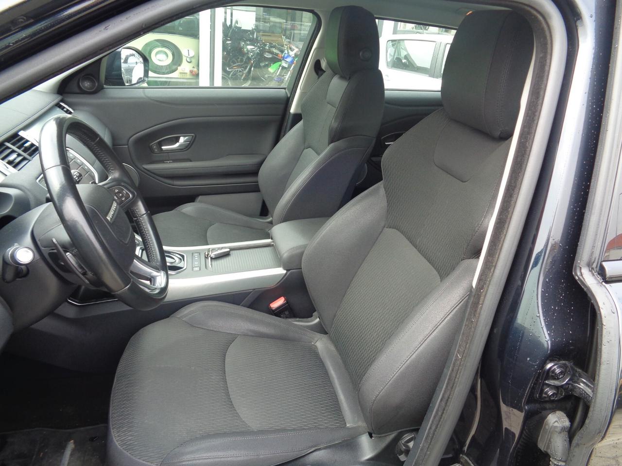 Land Rover Range Evoque 2.0 TD4 150 CV 5p. Pure