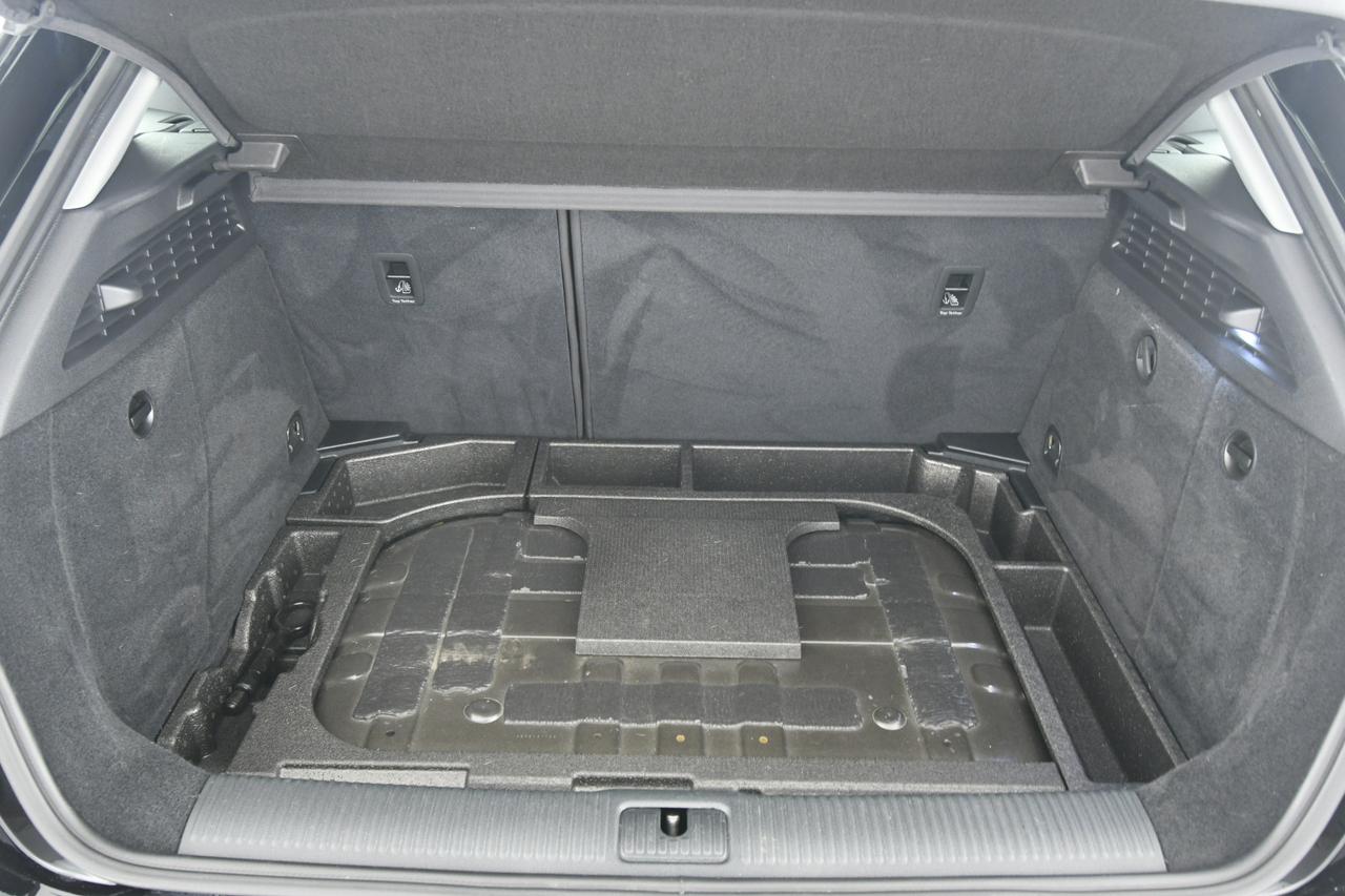 AUDI A3 Sportback 30 1.5 g-tron Admired 131cv BLUETOOTH+LED+NEOPATENTATI