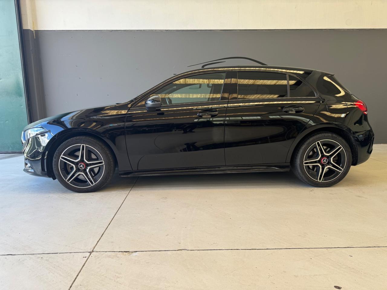 Mercedes-benz A 250 e Automatic EQ-Power Premium AMG