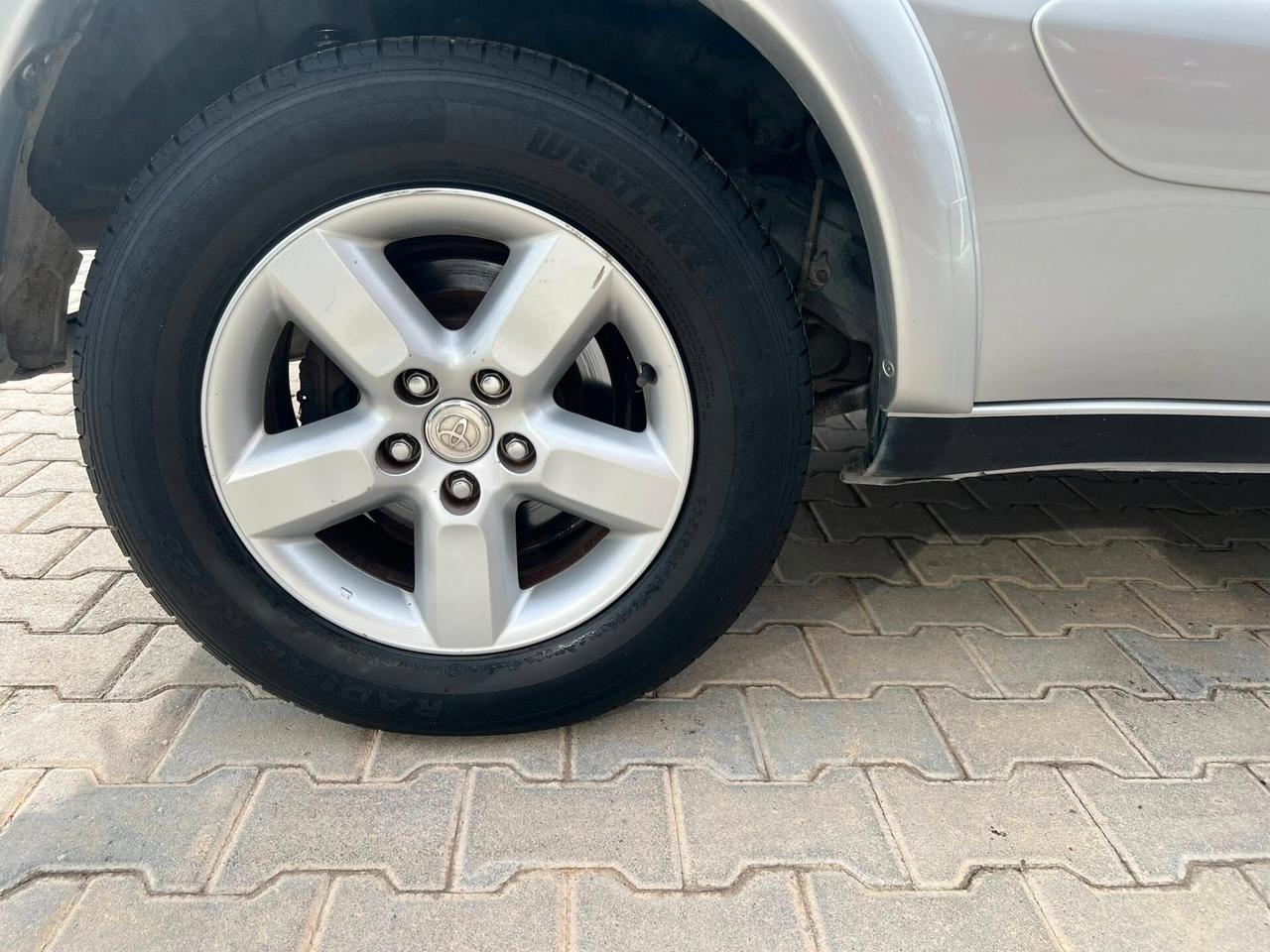 Toyota RAV 4 RAV4 2.0 Tdi D-4D cat 5 porte Sol