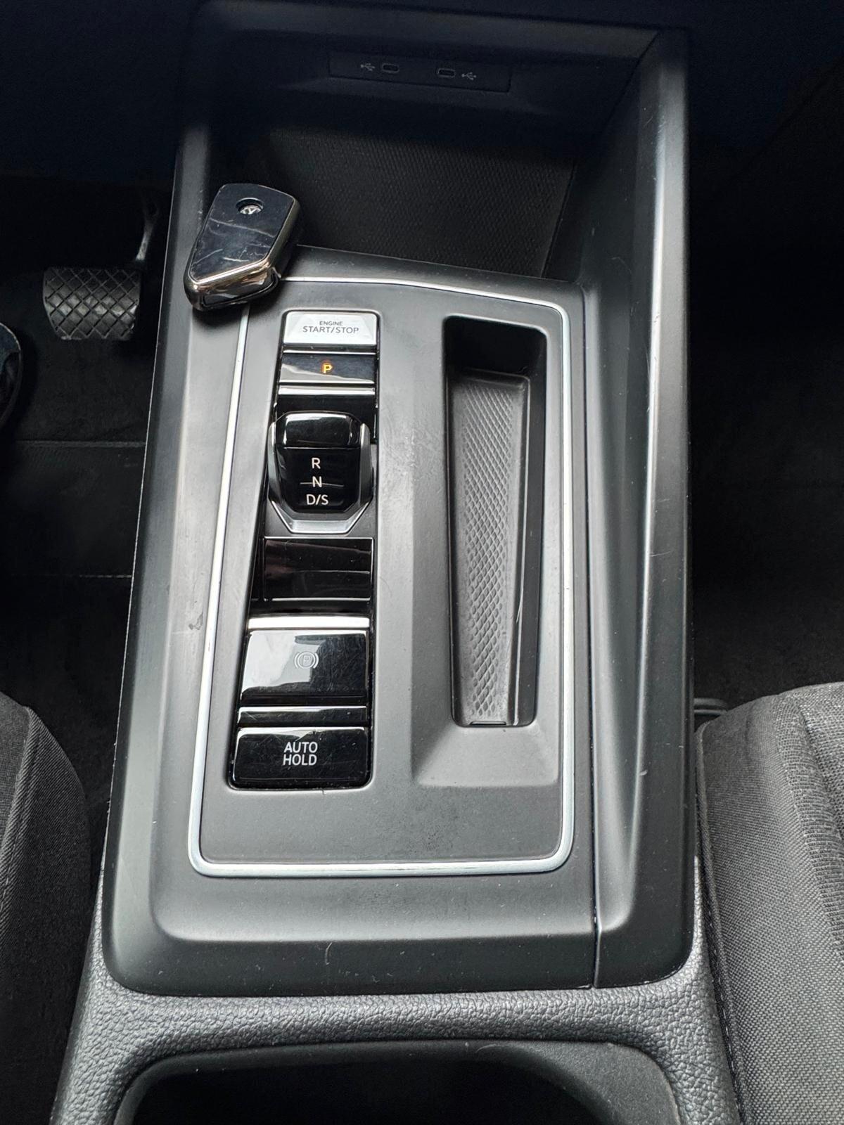 Golf 2.0 TDI 115 CV SCR Life