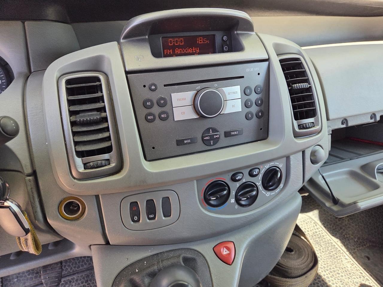 OPEL VIVARO 2.5 CDTI 9 POSTI