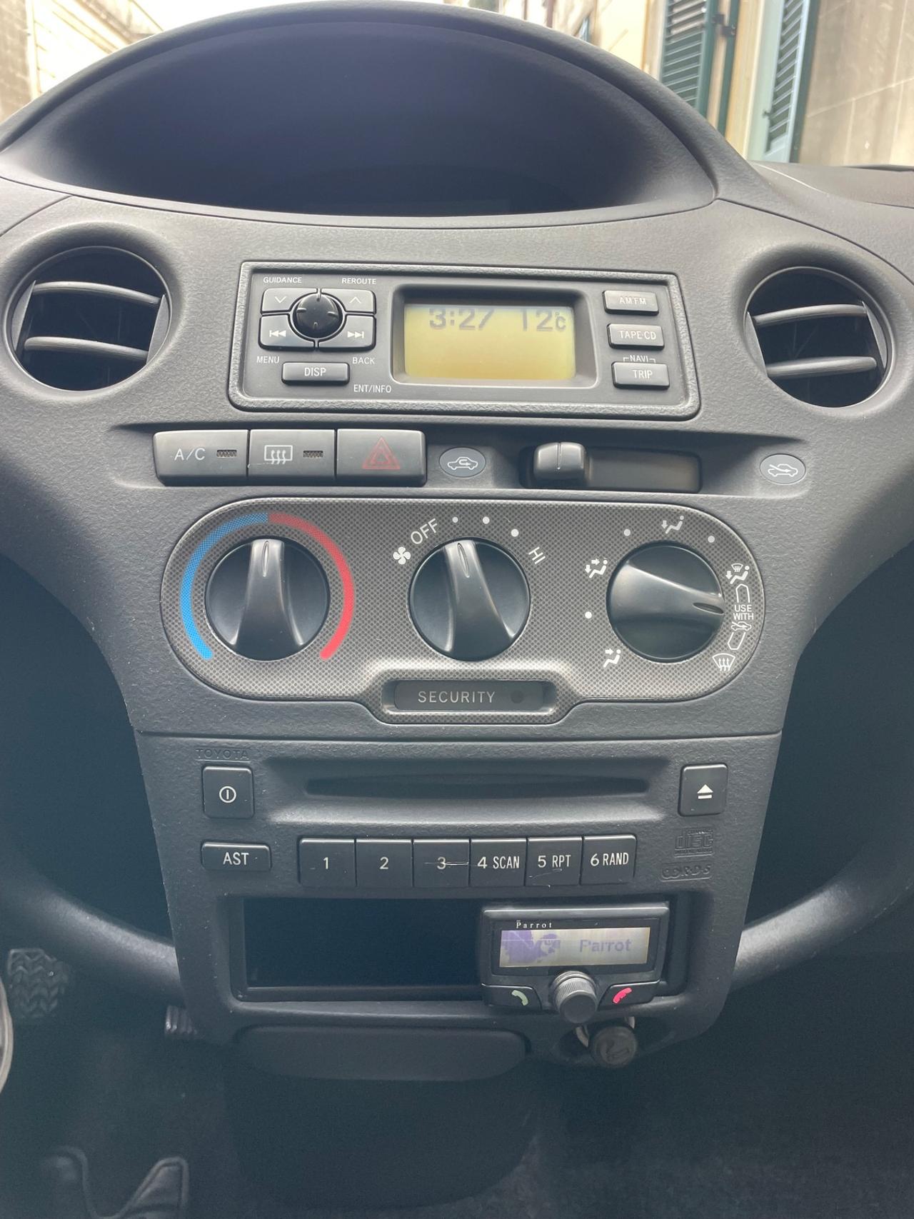 Toyota Yaris 1.4 tdi