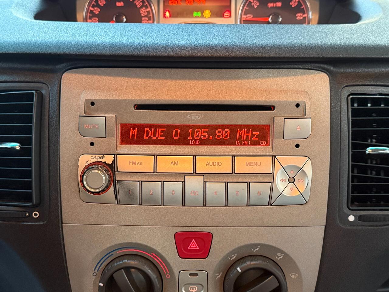 Lancia MUSA 1.3 MJT 95CV S&S Gold - 2011