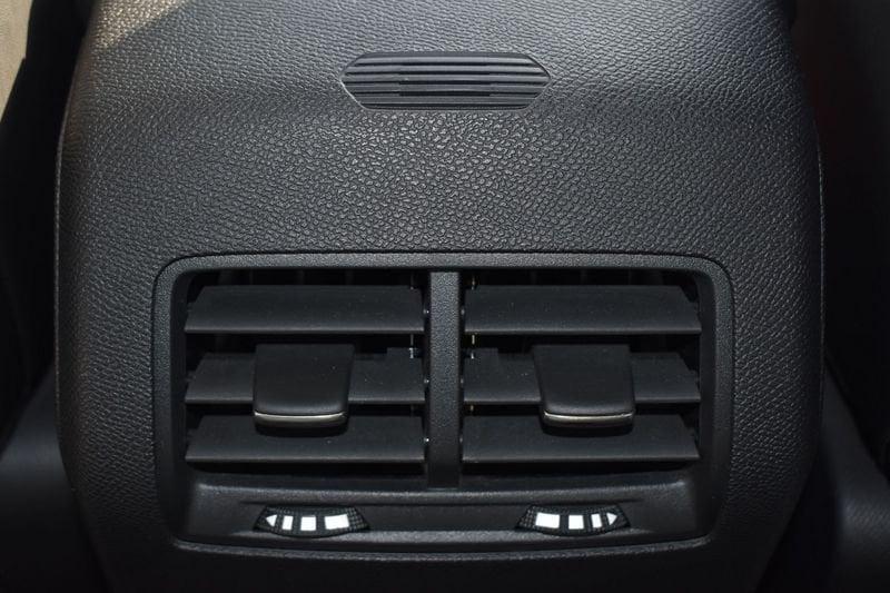 Peugeot 308 308 Hybrid 136 e-DCS6 Allure