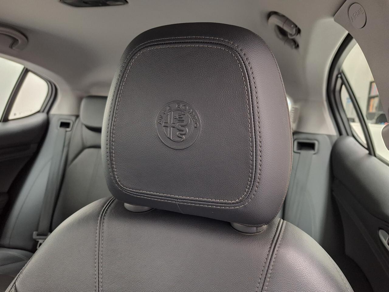 Alfa Romeo Stelvio 2.2 Turbodiesel 210cv Q4 AT8