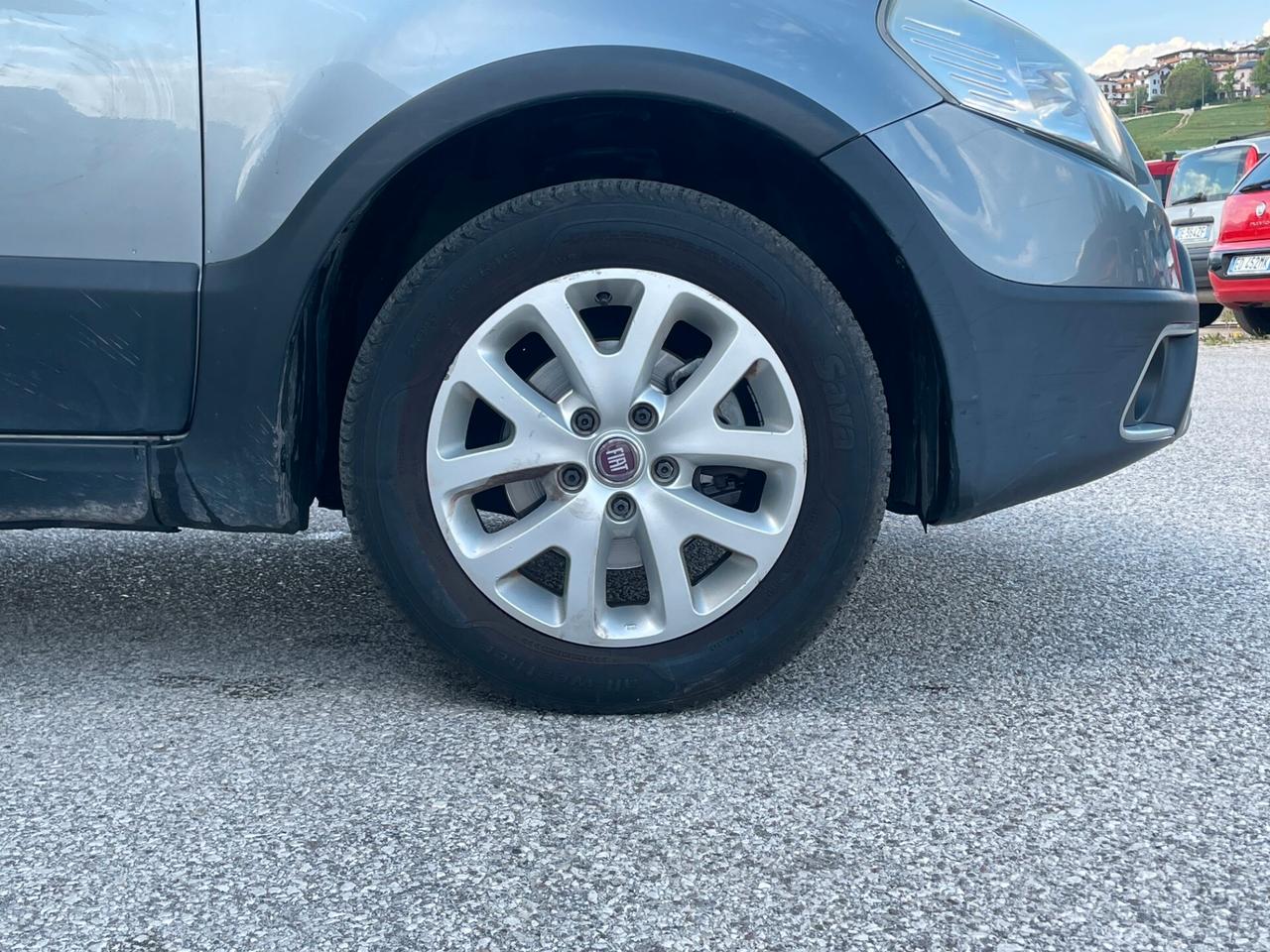 Fiat Sedici 4x4 2.0 MJT 16V DPF Emotion