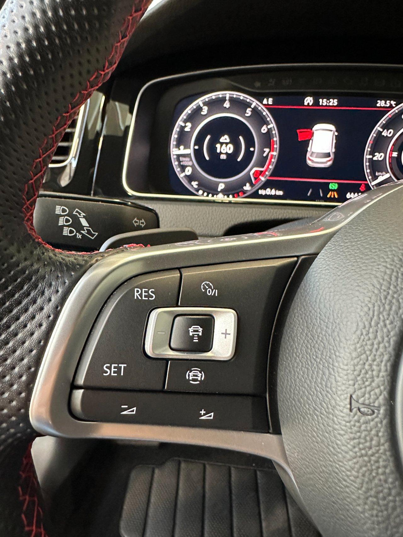 Volkswagen Golf 5 Porte 2.0 tsi Gti TCR 290cv dsg-Tetto-DCC-Carplay-Camera-FULL