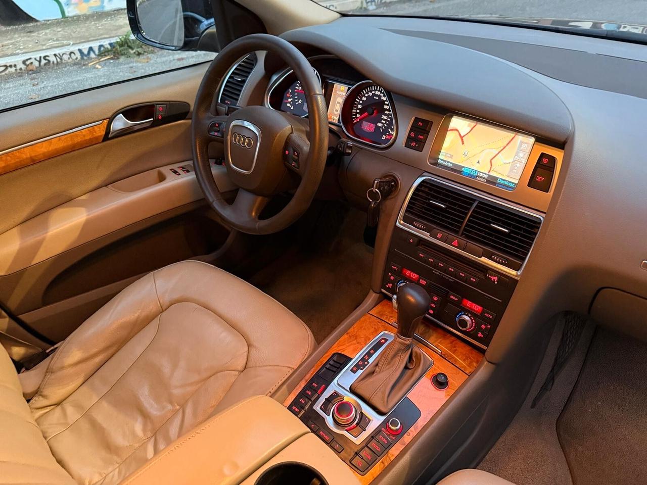 Audi Q7 3.0 V6 TDI 233CV TRAZIONE QUATTRO