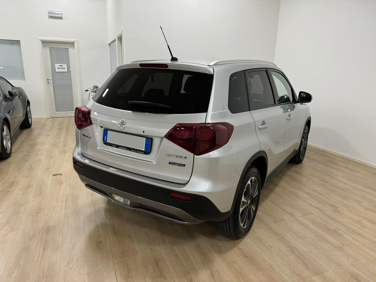 Suzuki Vitara 1.5 140V Hybrid A/T 4WD AllGrip Starview