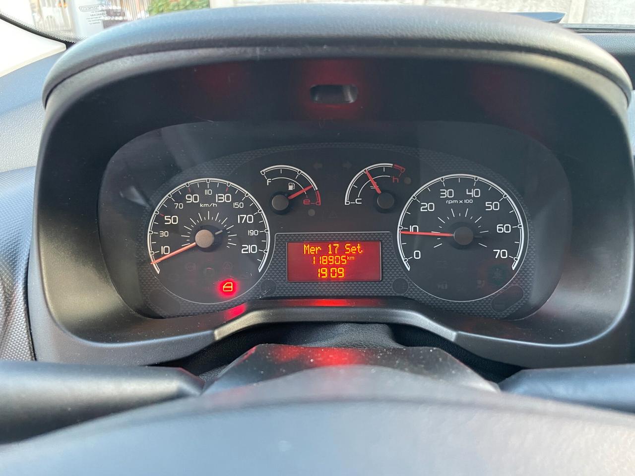 Fiat Qubo 1.4 8V 73 CV Dynamic