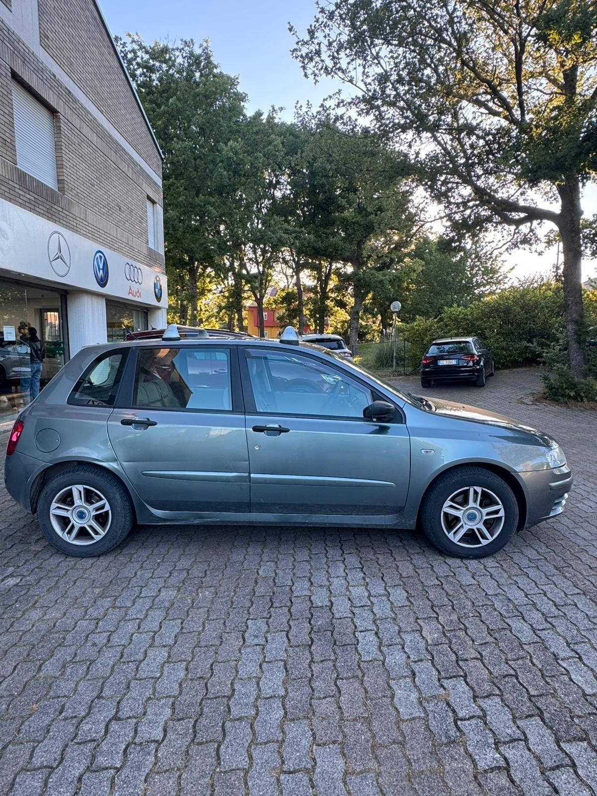 FIAT STILO 1.9 JTD 80CV 5 porte 2004