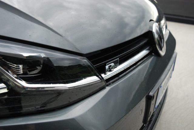 VOLKSWAGEN Golf 2.0 TDI R-Line LED Navi DAB+ ACC 18" ParkAssist