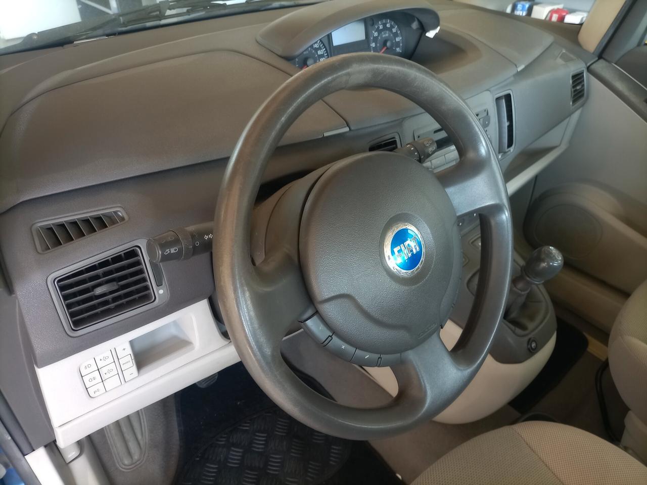 Fiat Idea 1.4 16V Emotion