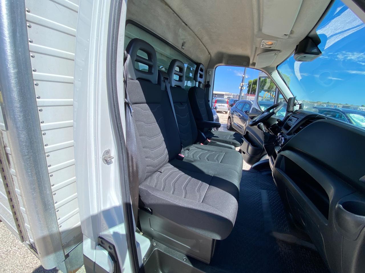 Iveco Daily 35S15 2.3 MTJ ALLESTIMENTO BOX UNICO PROPIETARIO 145CV