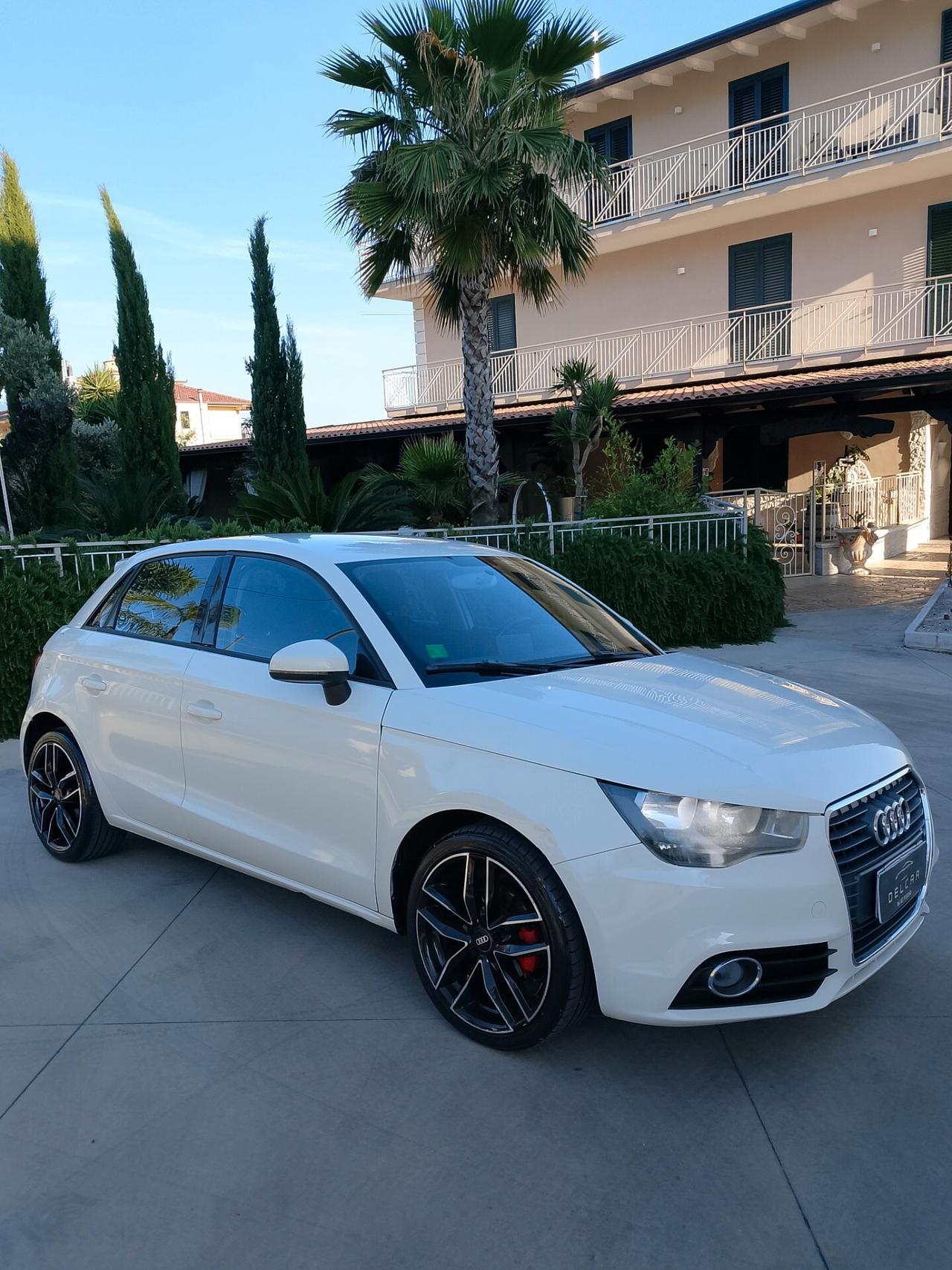 Audi A1 1.6 TDI S line edition