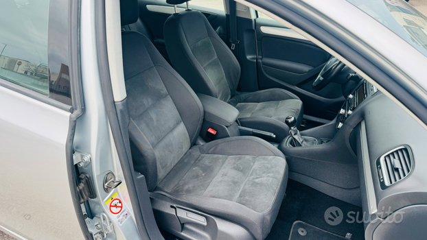 Volkswagen Golf 1.6 Benzina/Gpl