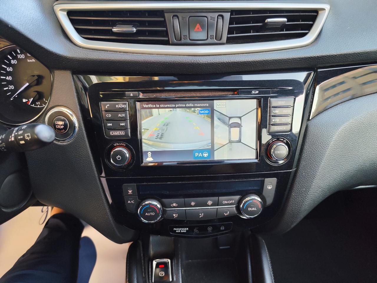 Nissan Qashqai 1.5 dCi 110CV Tekna TETTO NAVI
